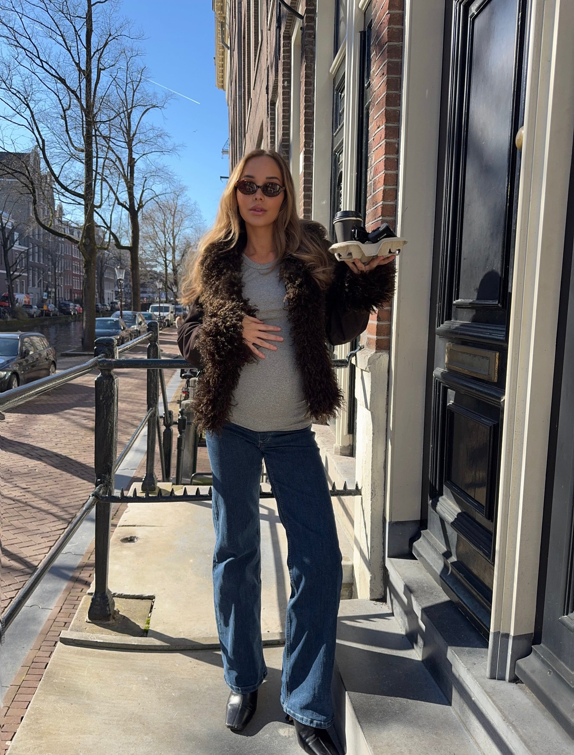 AS SEEN ON - Vanessa Sternklint