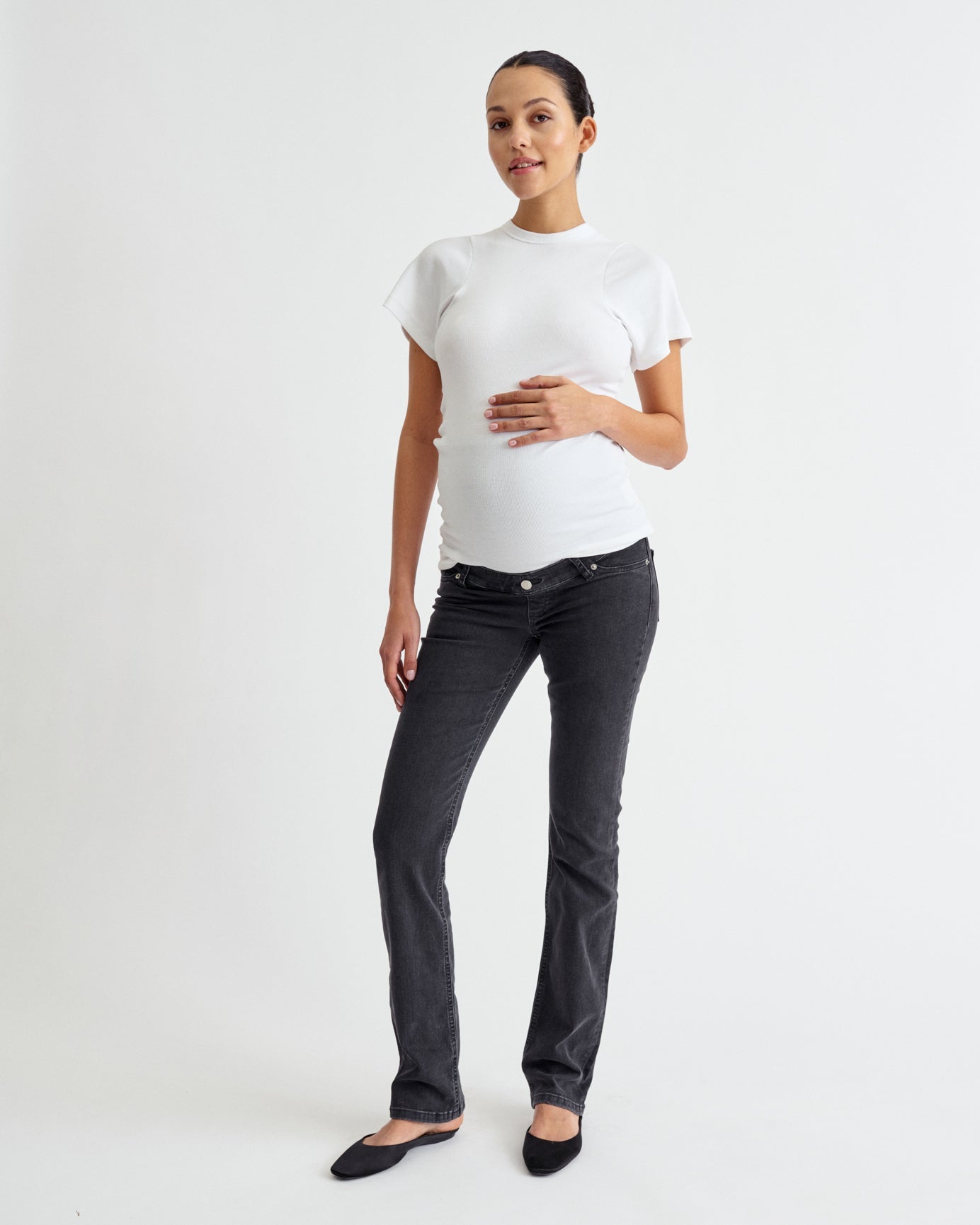 01 Straight Fit - Faded Black - Ilouity