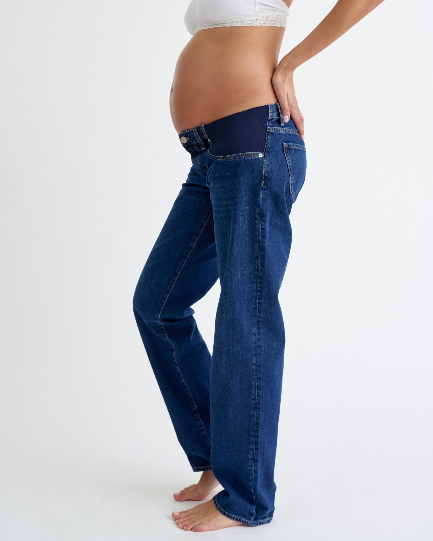 04 Boyfriend Fit Dark Vintage Wash