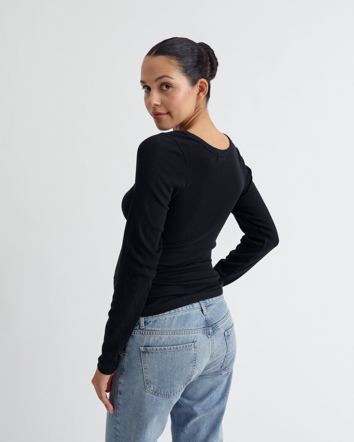 Ribbed Long Sleeve (Black/White) - Ilouity