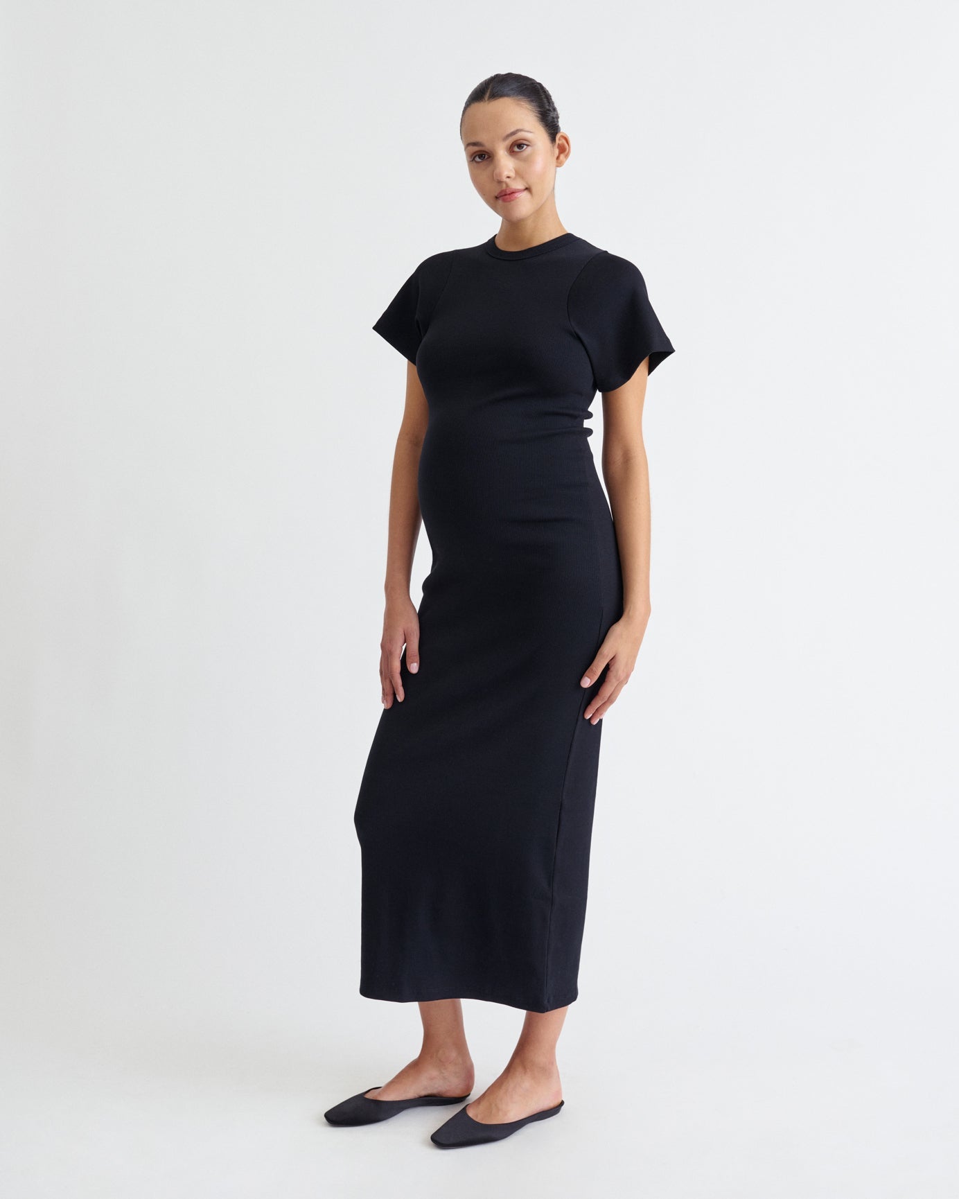 short maternity dress Ingrid & Isabel Waist Defined Shirt X-Small Maternity wedding dress with a sheer bodice made of the finest floral lace and a sweetheart neckline 100% European Linen Maternity Short